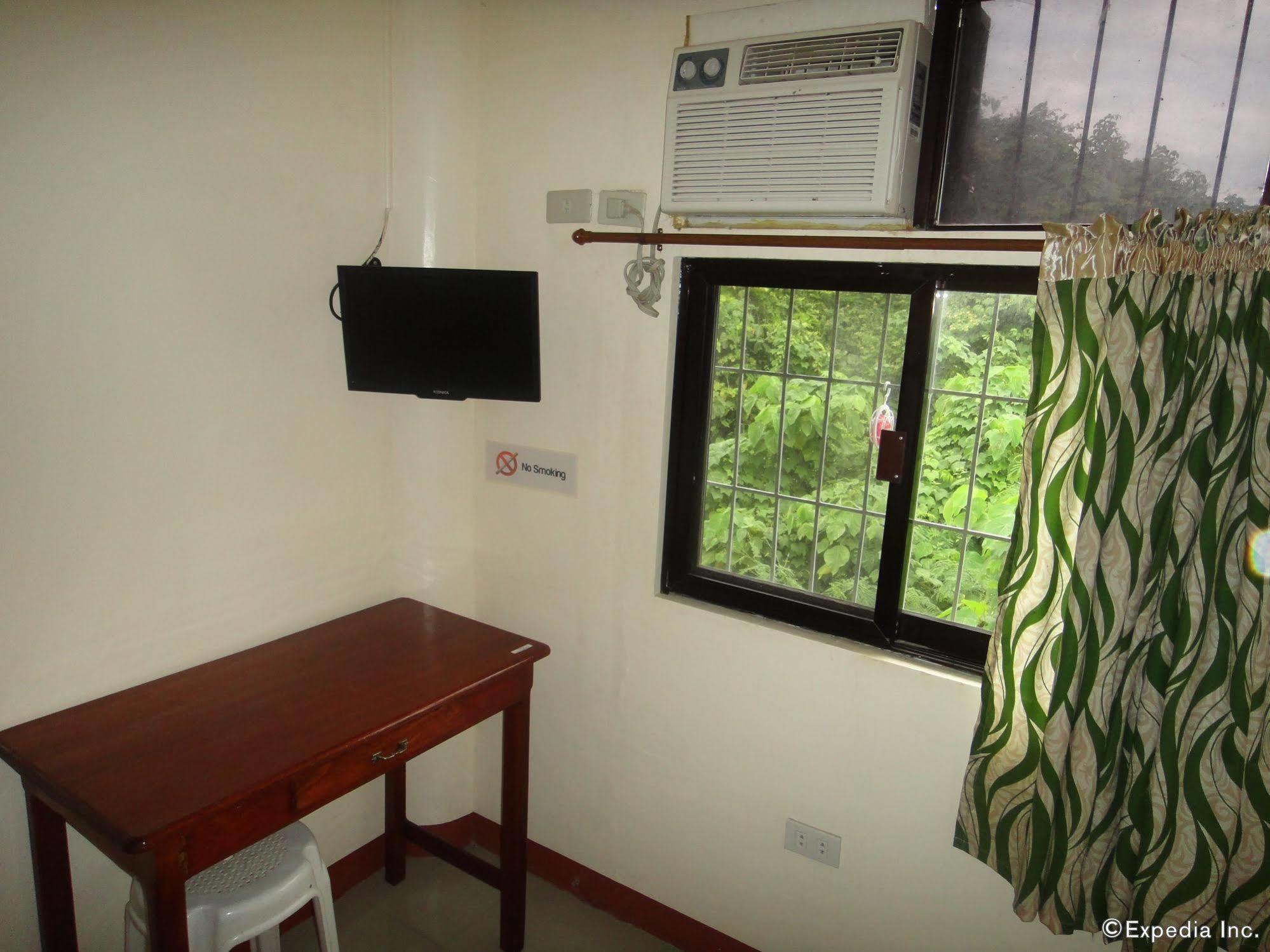 Amerson Pension Place Puerto Princesa Ngoại thất bức ảnh