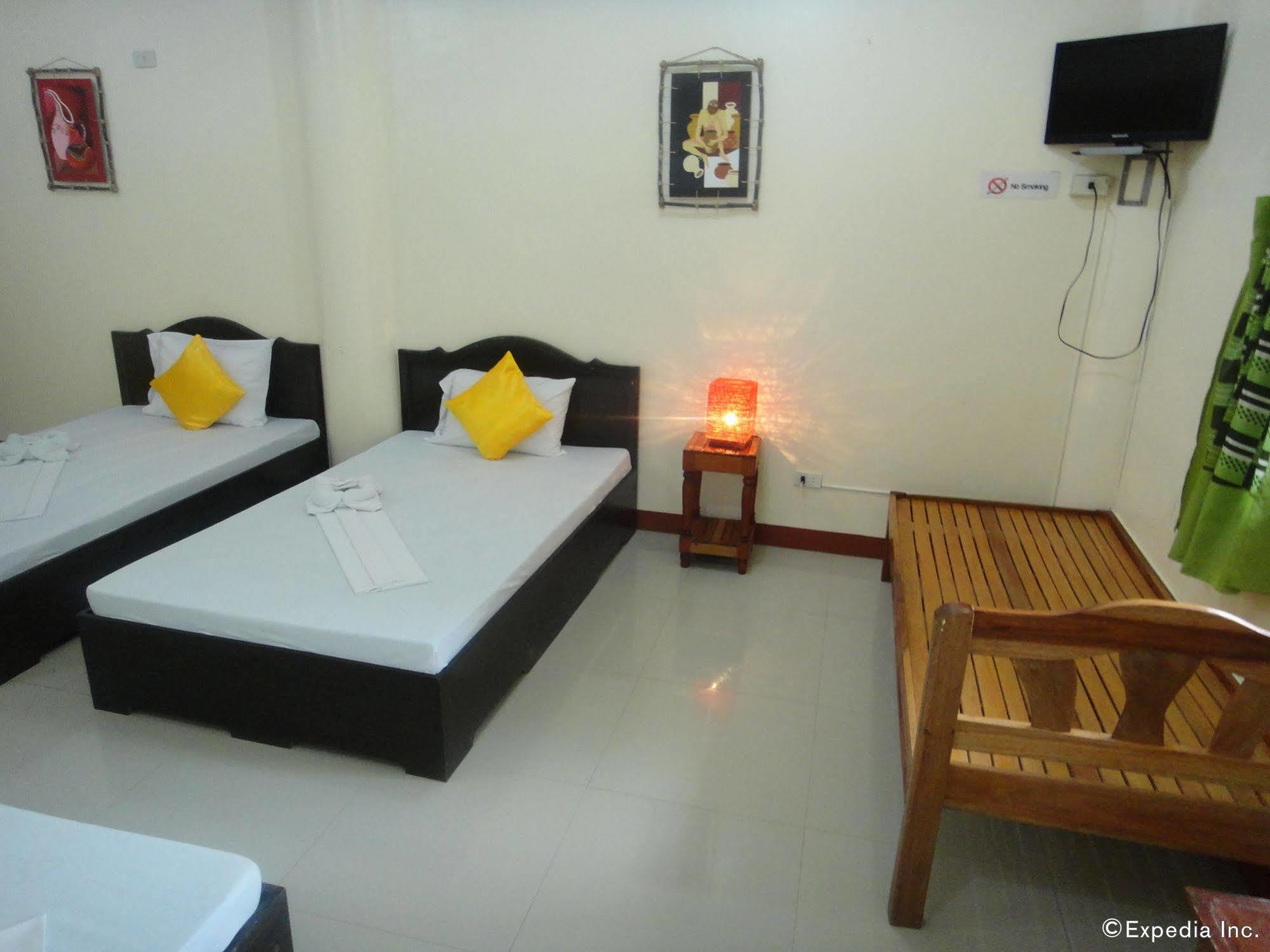 Amerson Pension Place Puerto Princesa Ngoại thất bức ảnh