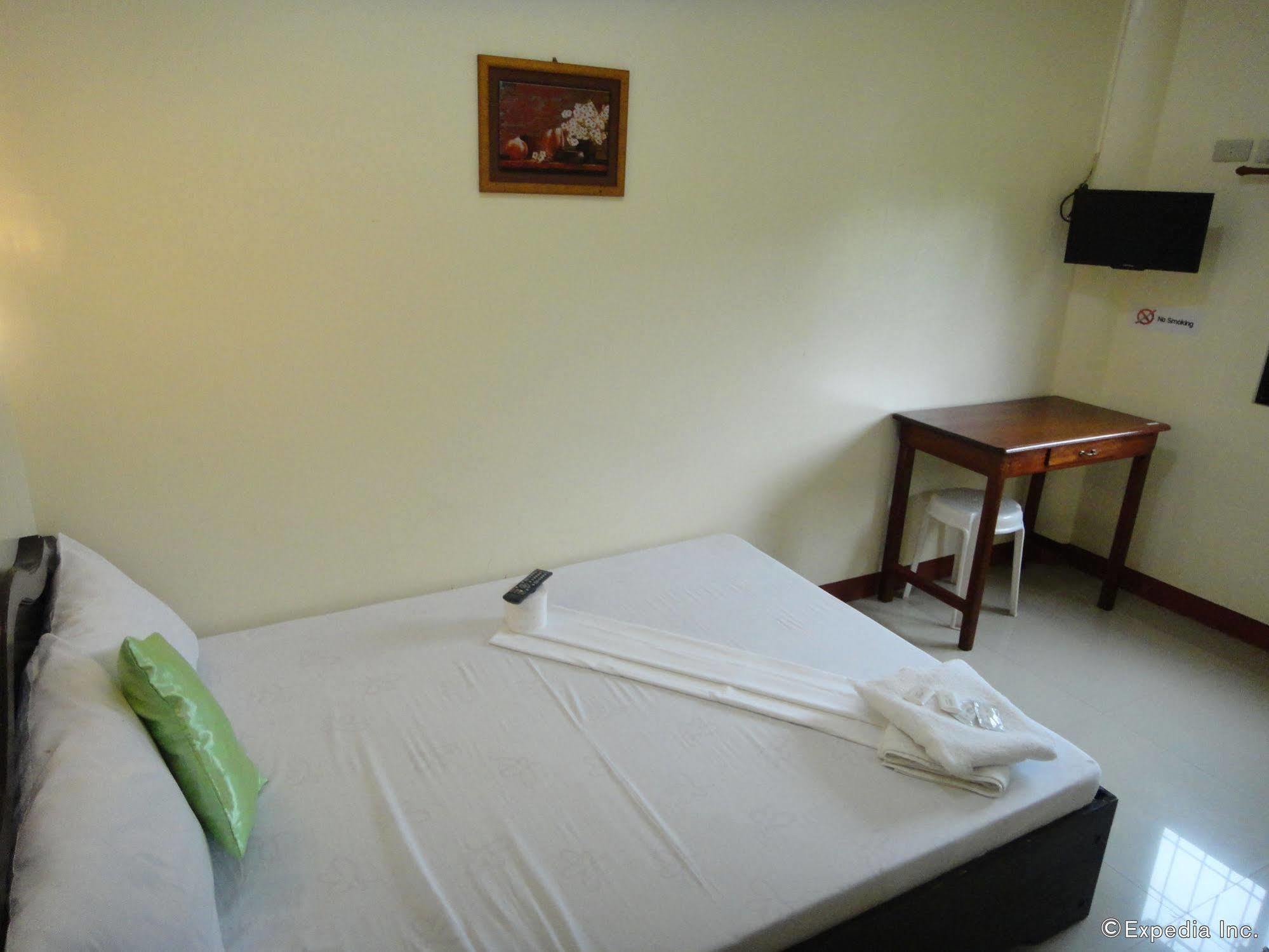 Amerson Pension Place Puerto Princesa Ngoại thất bức ảnh