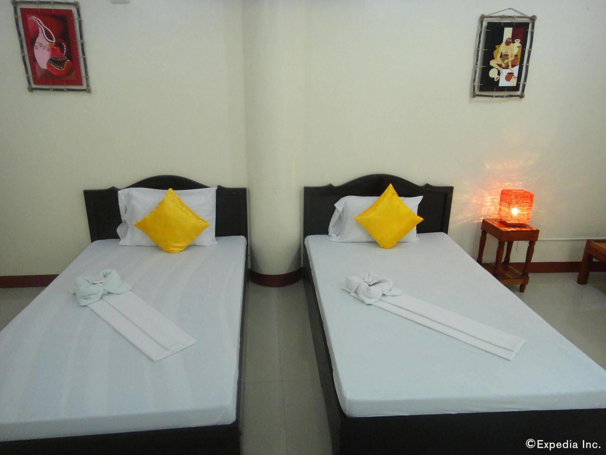 Amerson Pension Place Puerto Princesa Ngoại thất bức ảnh