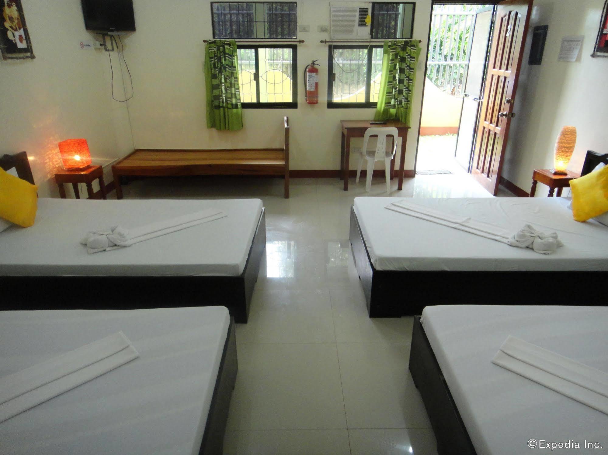 Amerson Pension Place Puerto Princesa Ngoại thất bức ảnh