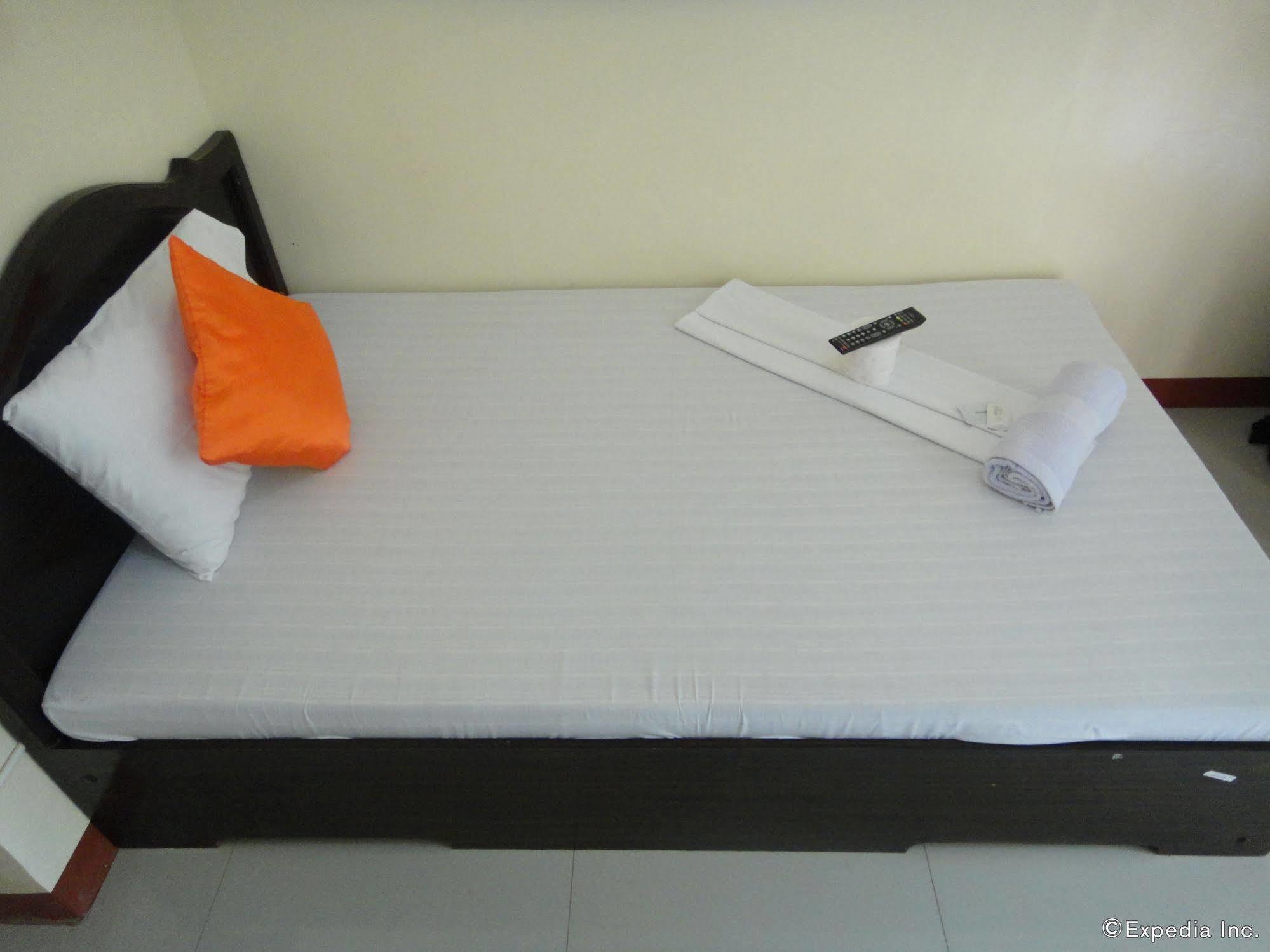 Amerson Pension Place Puerto Princesa Ngoại thất bức ảnh