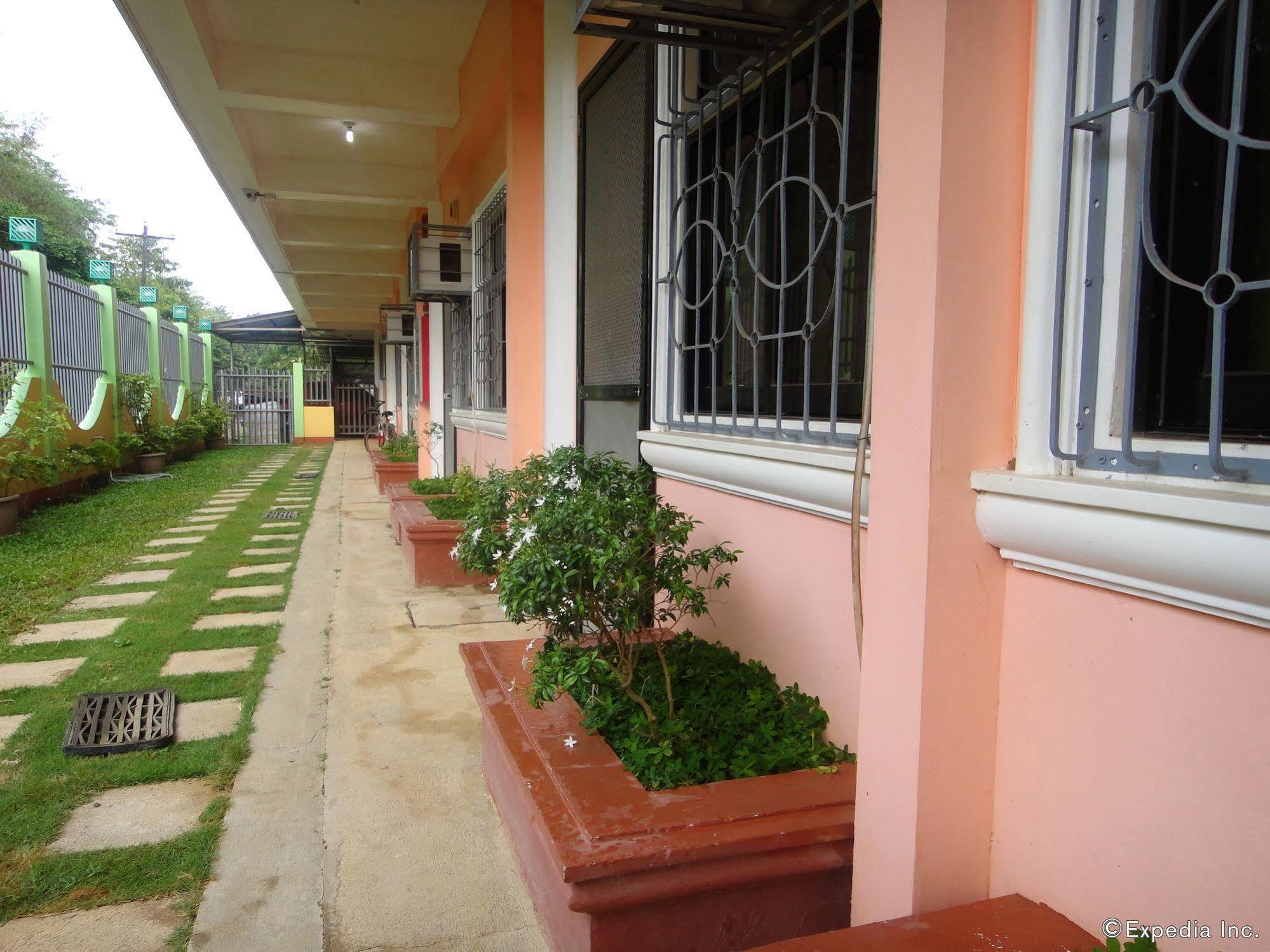 Amerson Pension Place Puerto Princesa Ngoại thất bức ảnh