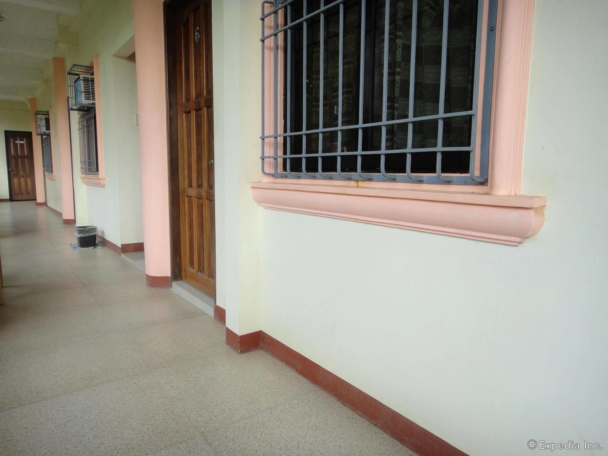 Amerson Pension Place Puerto Princesa Ngoại thất bức ảnh