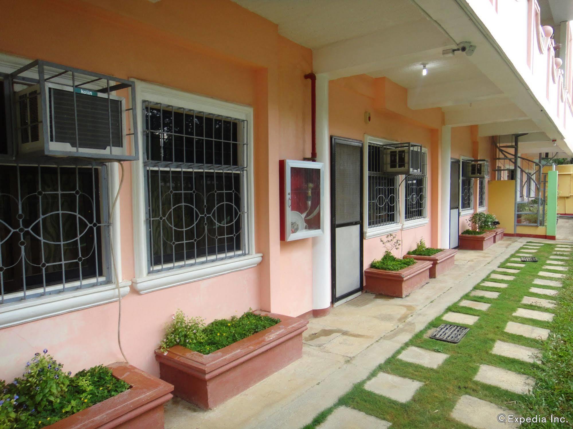 Amerson Pension Place Puerto Princesa Ngoại thất bức ảnh